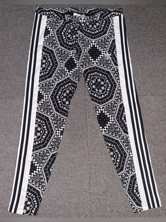 adidas Pants - Adidas Originals Bandanna Print Leggings Sweats